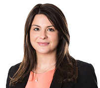 Rowena Witter - Commercial Property Solicitor in Watford - VWV Law Firm